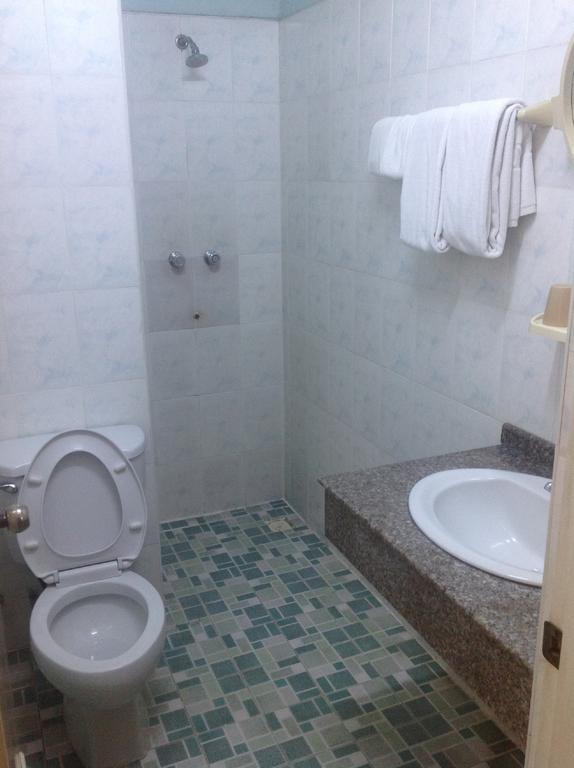Hotel Glory Yangon Dış mekan fotoğraf
