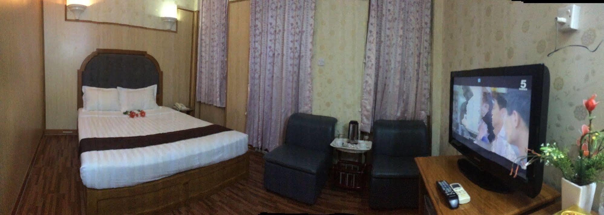 Hotel Glory Yangon Dış mekan fotoğraf