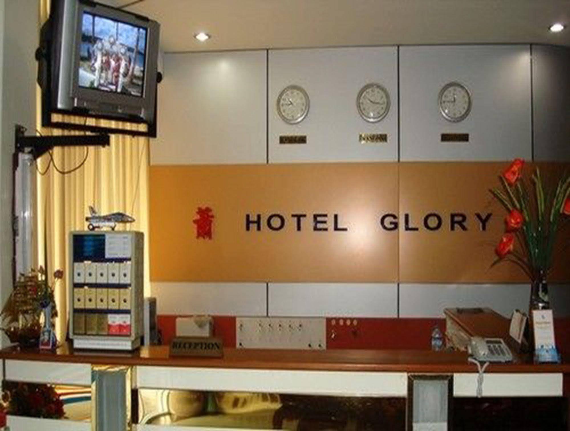 Hotel Glory Yangon Dış mekan fotoğraf