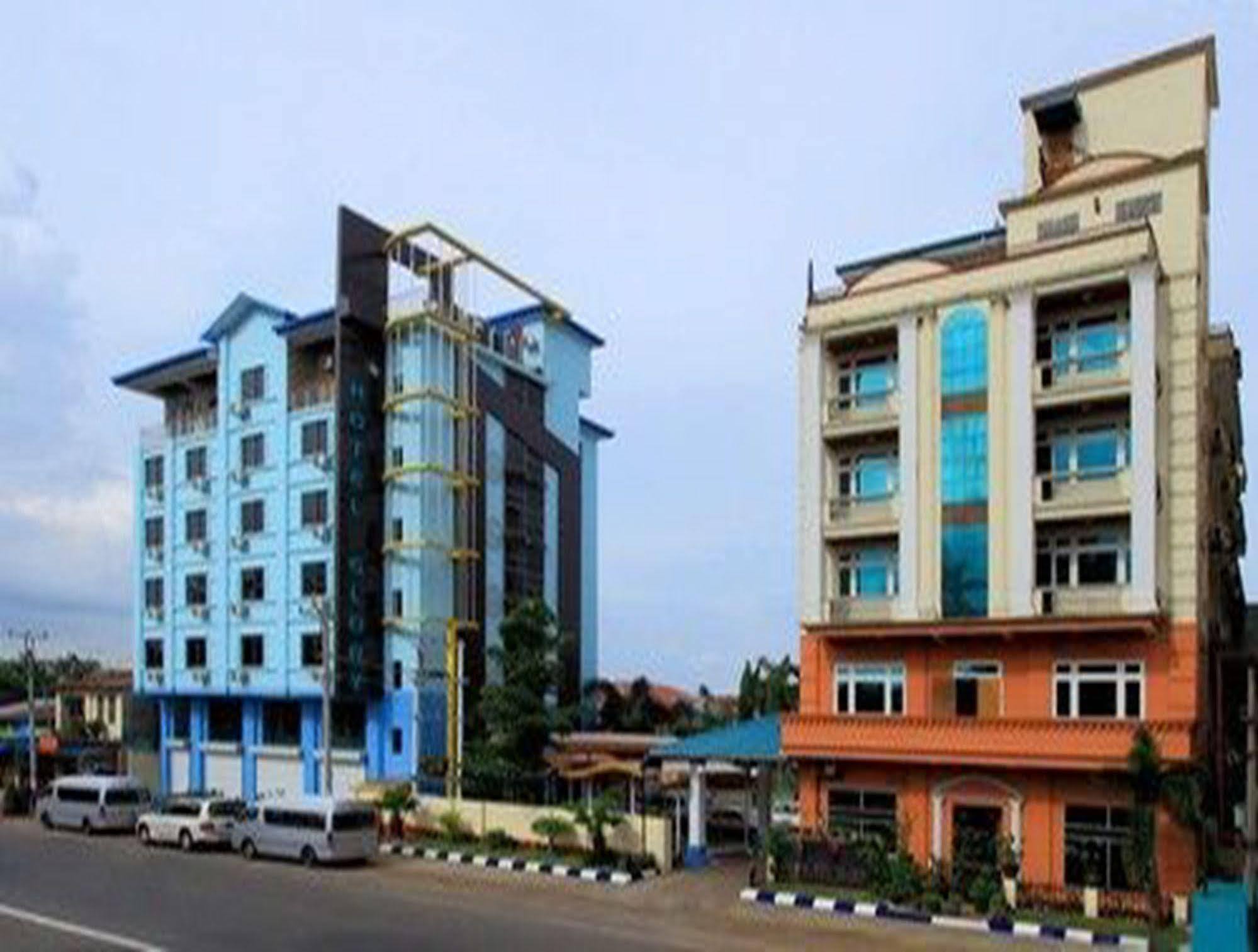 Hotel Glory Yangon Dış mekan fotoğraf